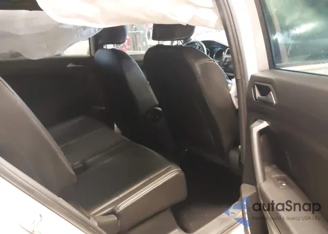 2021 Volkswagen Tiguan 2.0T Se/2.0T Se R-Line Black/2.0T Sel из США, поврежденный, VIN 3VV3B7AX7MM030810